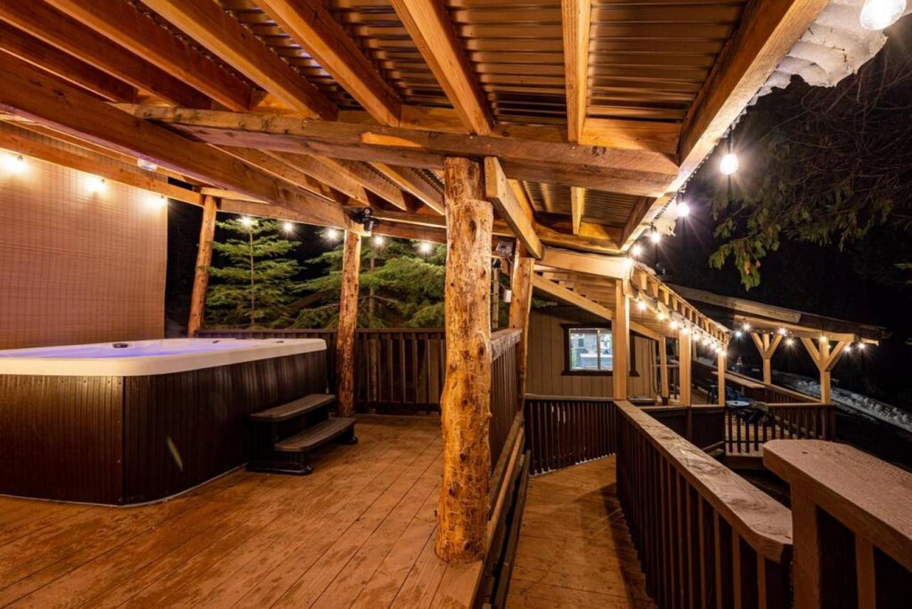 Holiday home Corlieu Falls In Sugar Pine 8 Miles From Yosemite With Gazebo, Hot Tub A Shack And Bar
