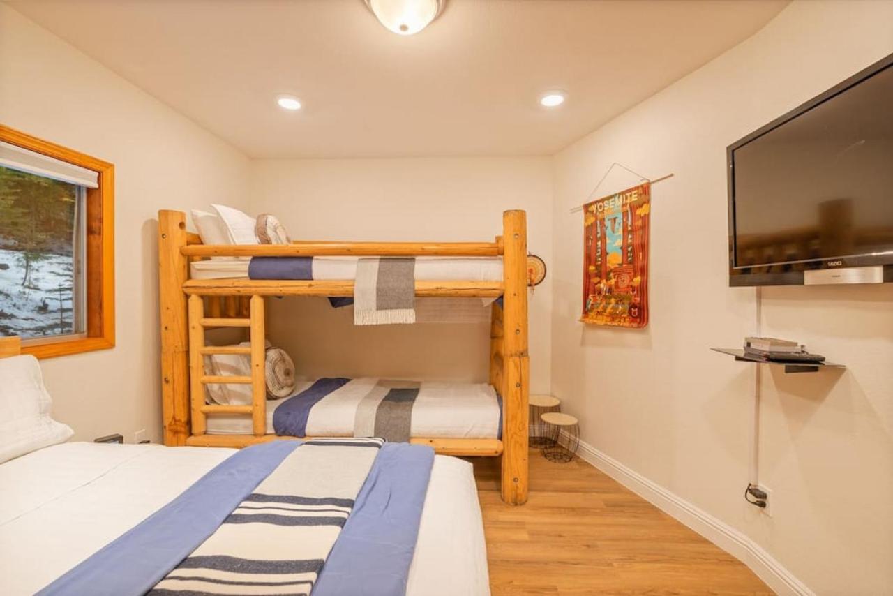 Corlieu Falls In Sugar Pine 8 Miles From Yosemite With Gazebo, Hot Tub A Shack And Bar * Oakhurst